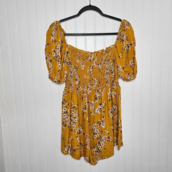 Flynn Skye Justine Romper Size Medium Floral Rayon Summer Beach Vacation Boho - Picture 4 of 7